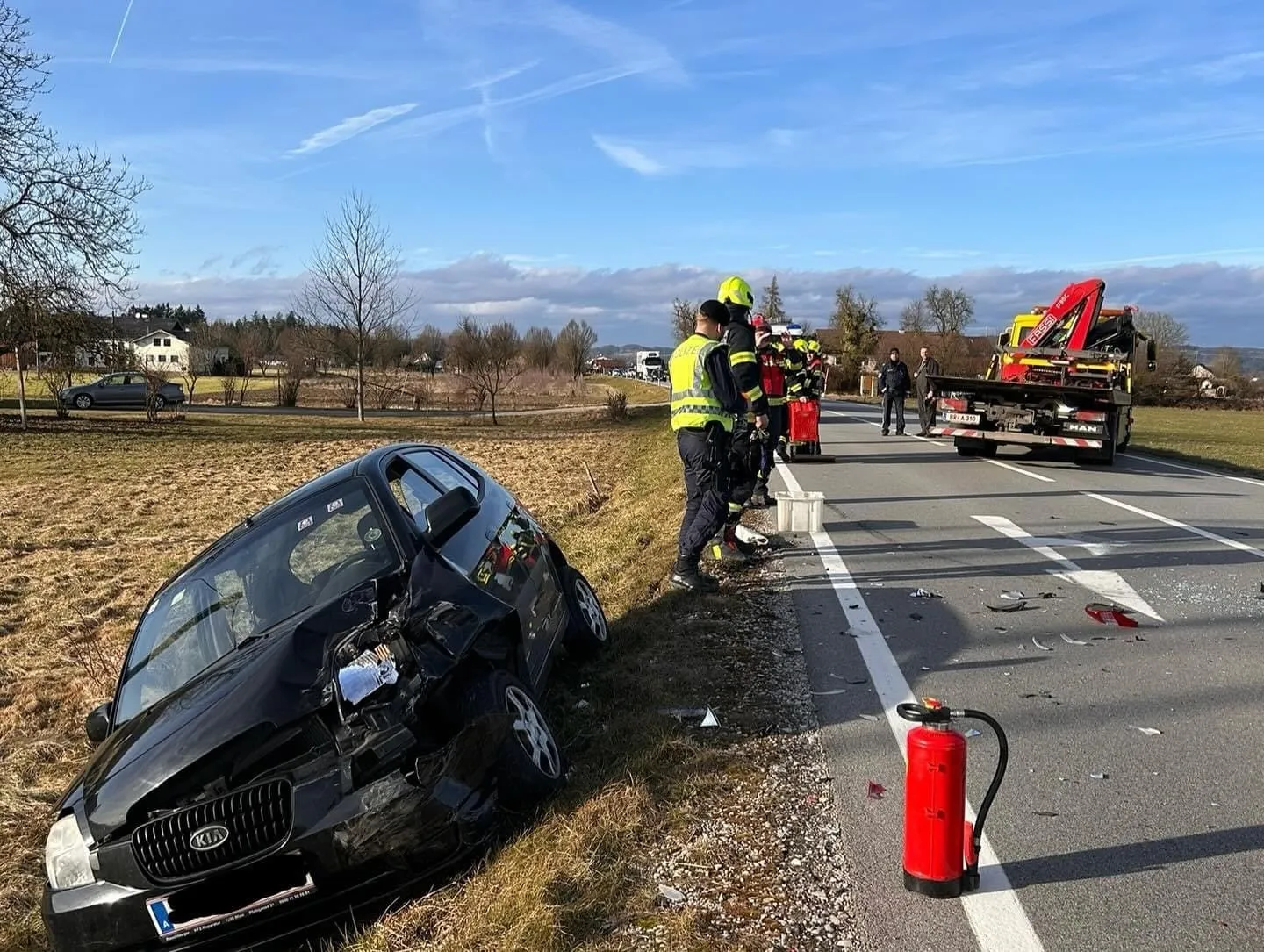 Verkehrsunfall Aufräumarbeiten – Bild 2