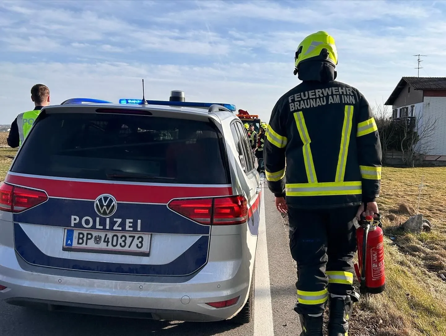 Verkehrsunfall Aufräumarbeiten – Bild 3