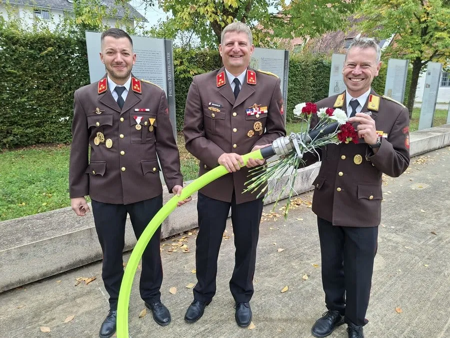 04.10.2025 – Glückwünsche zur Hochzeit – Bild 2