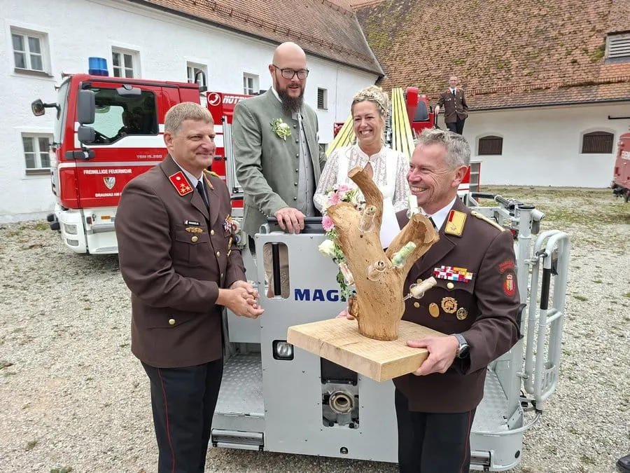 04.10.2025 – Glückwünsche zur Hochzeit – Bild 4