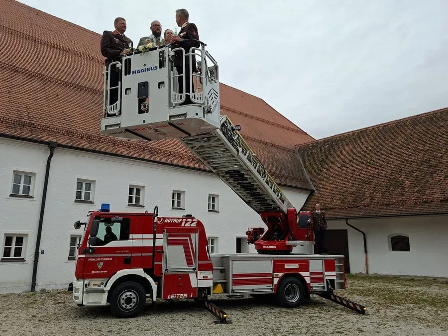 04.10.2025 – Glückwünsche zur Hochzeit – Bild 5