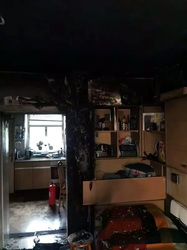Brand Gebäude – Bild 3