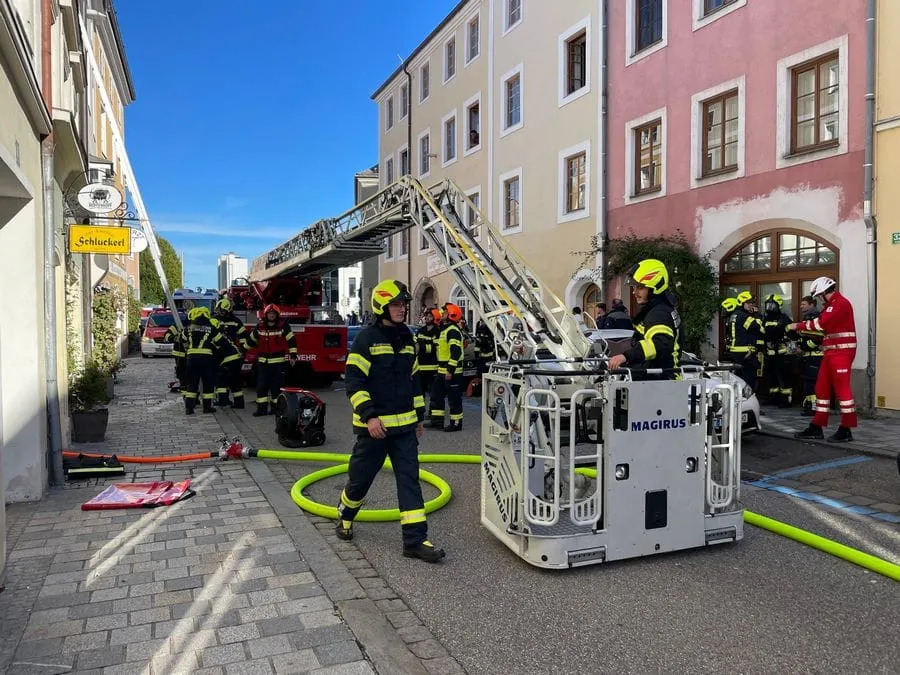 BRAND GEBÄUDE – Bild 2