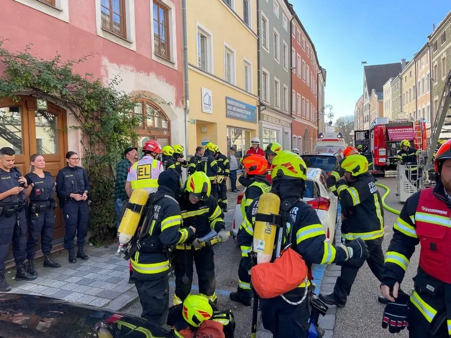 BRAND GEBÄUDE – Bild 1