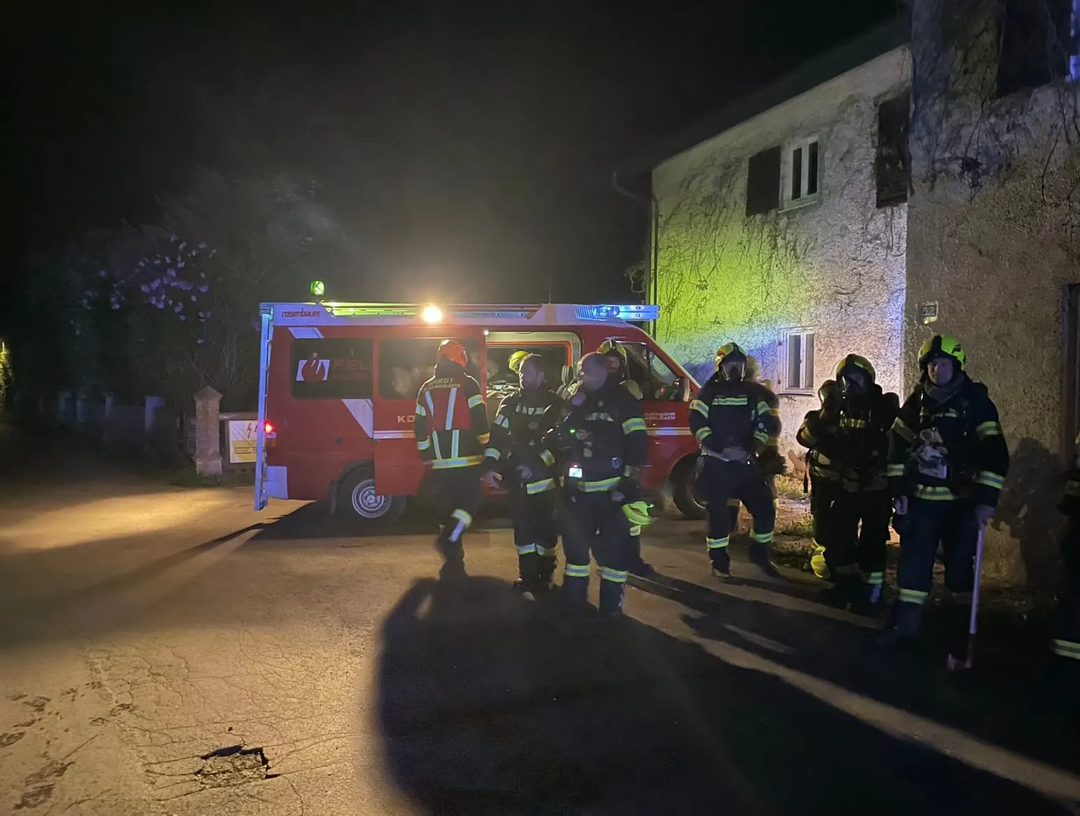 BRAND GARTENHÜTTE – Bild 7