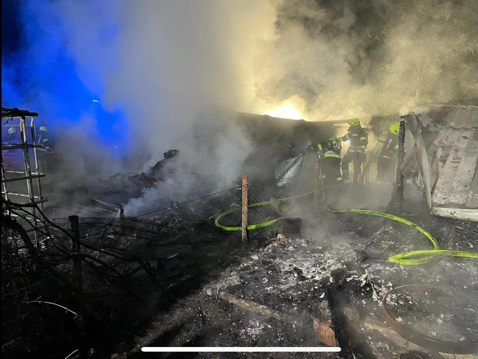 BRAND GARTENHÜTTE – Bild 5