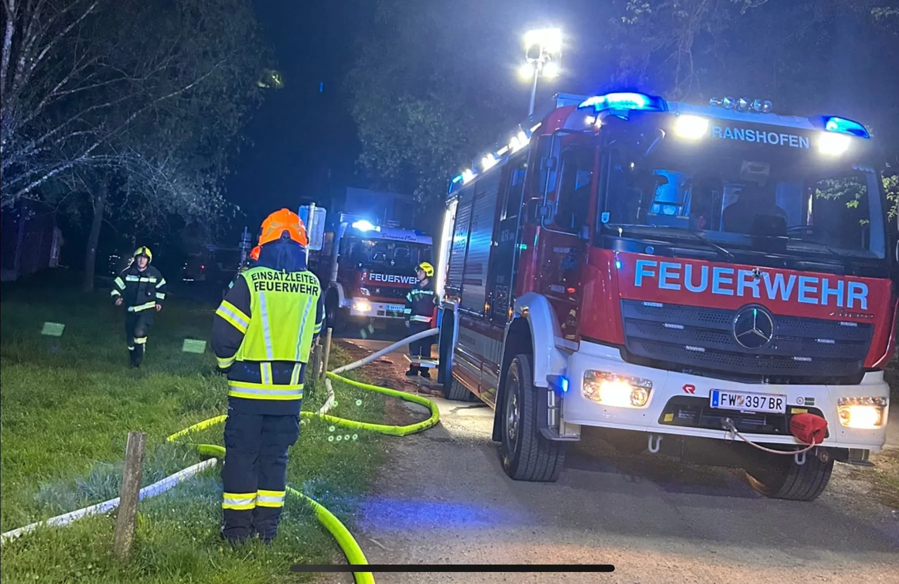 BRAND GARTENHÜTTE – Bild 4
